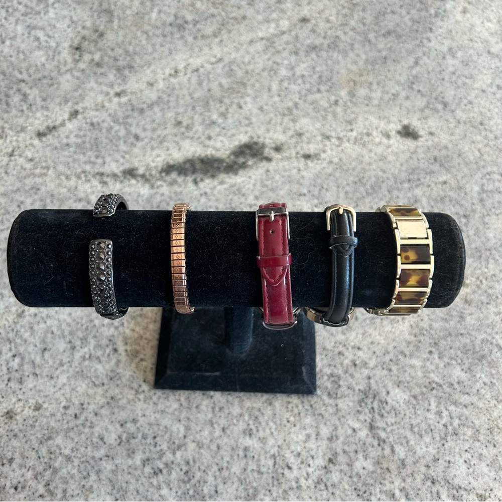 Watch Lot- Black, Rose Gold, Burgundy, Gold - Picture 7 of 12
